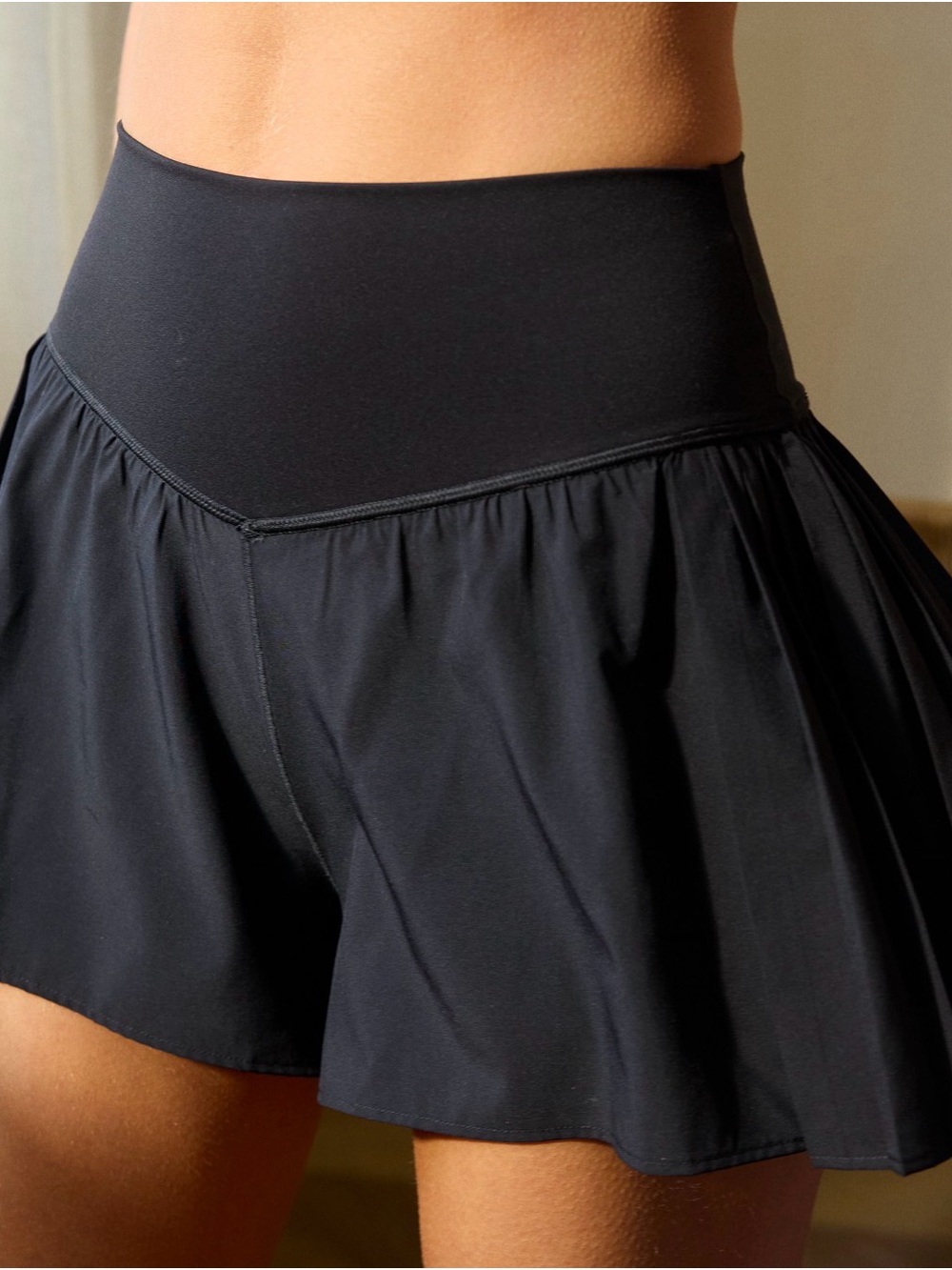 OFFLINE By Aerie Real Me Pleated Flowy Running Short - Picture 8 of 8